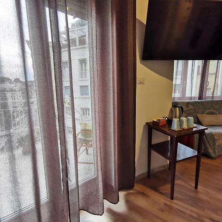 La Finestra Sul Mondo B&B Rome Exterior photo